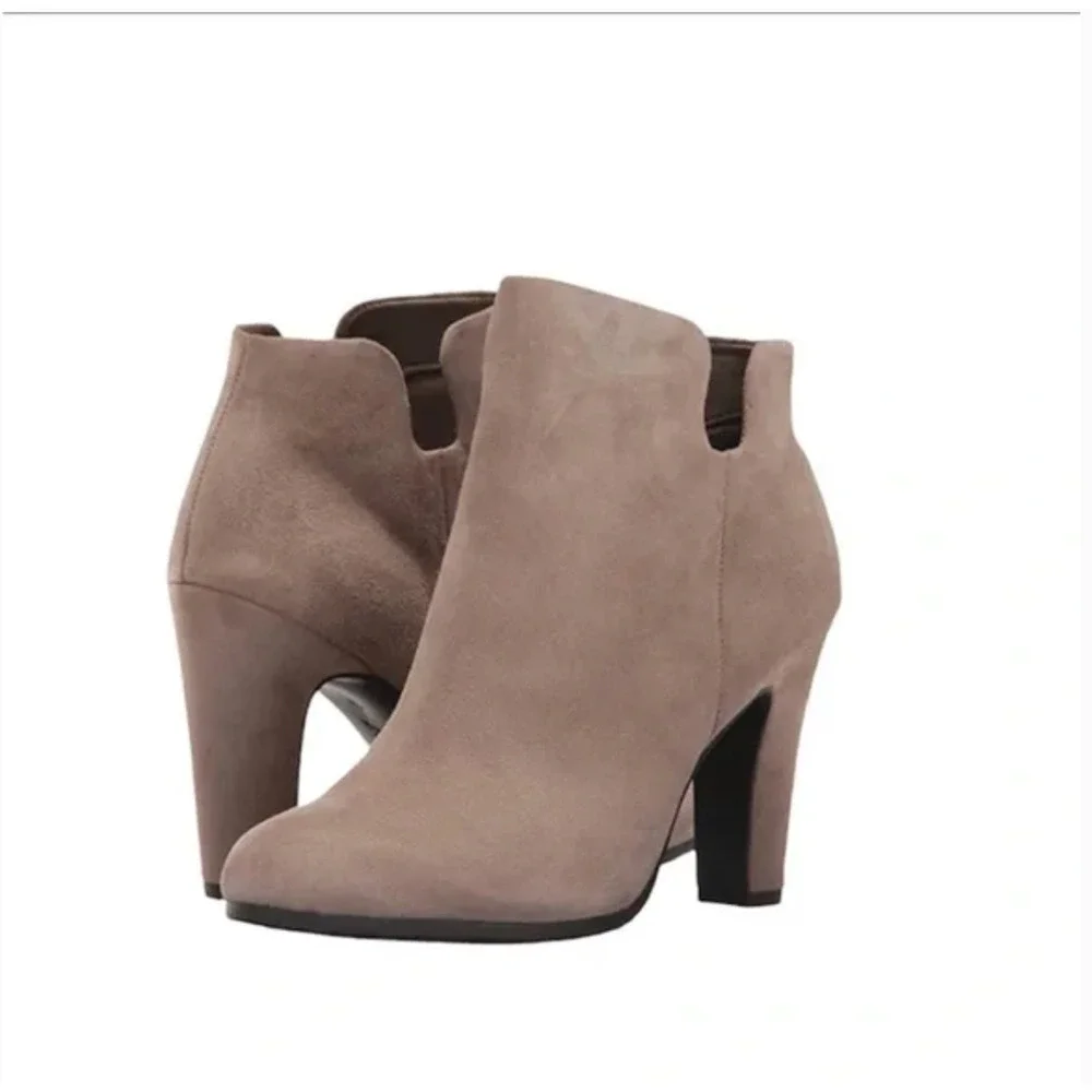 NWT Sam Edelman Shelby Suede Ankle Boots 11 Tan Putty Beige Booties Heeled